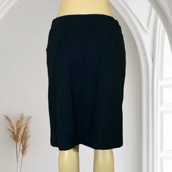 J Crew Wool Pencil Skirt EUC Size 4 Waist 15" Hip 18" Length 23" - Picture 8 of 10